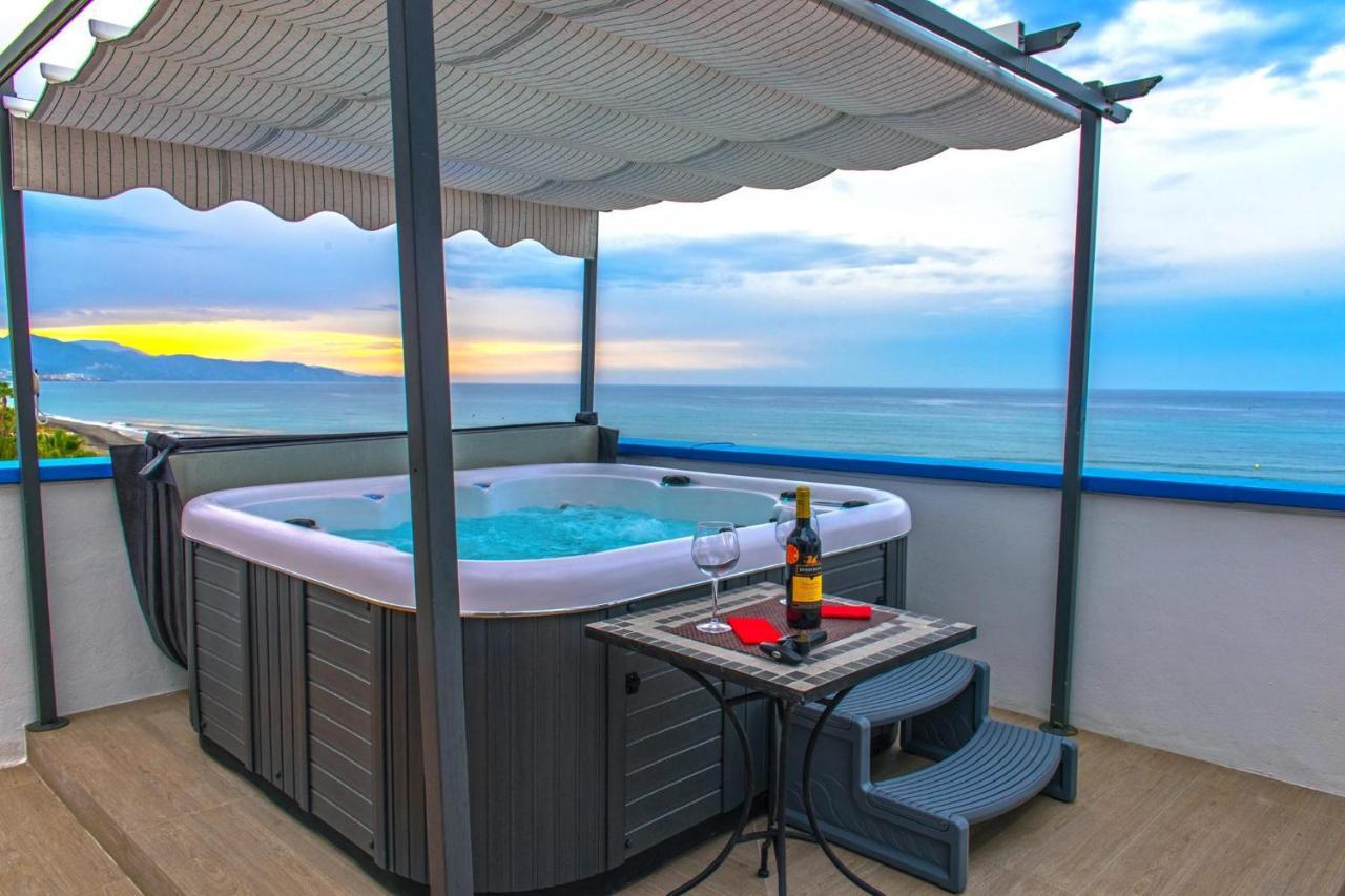 The Beach Penthouse ตอร์ร็อกซ์ ภายนอก รูปภาพ